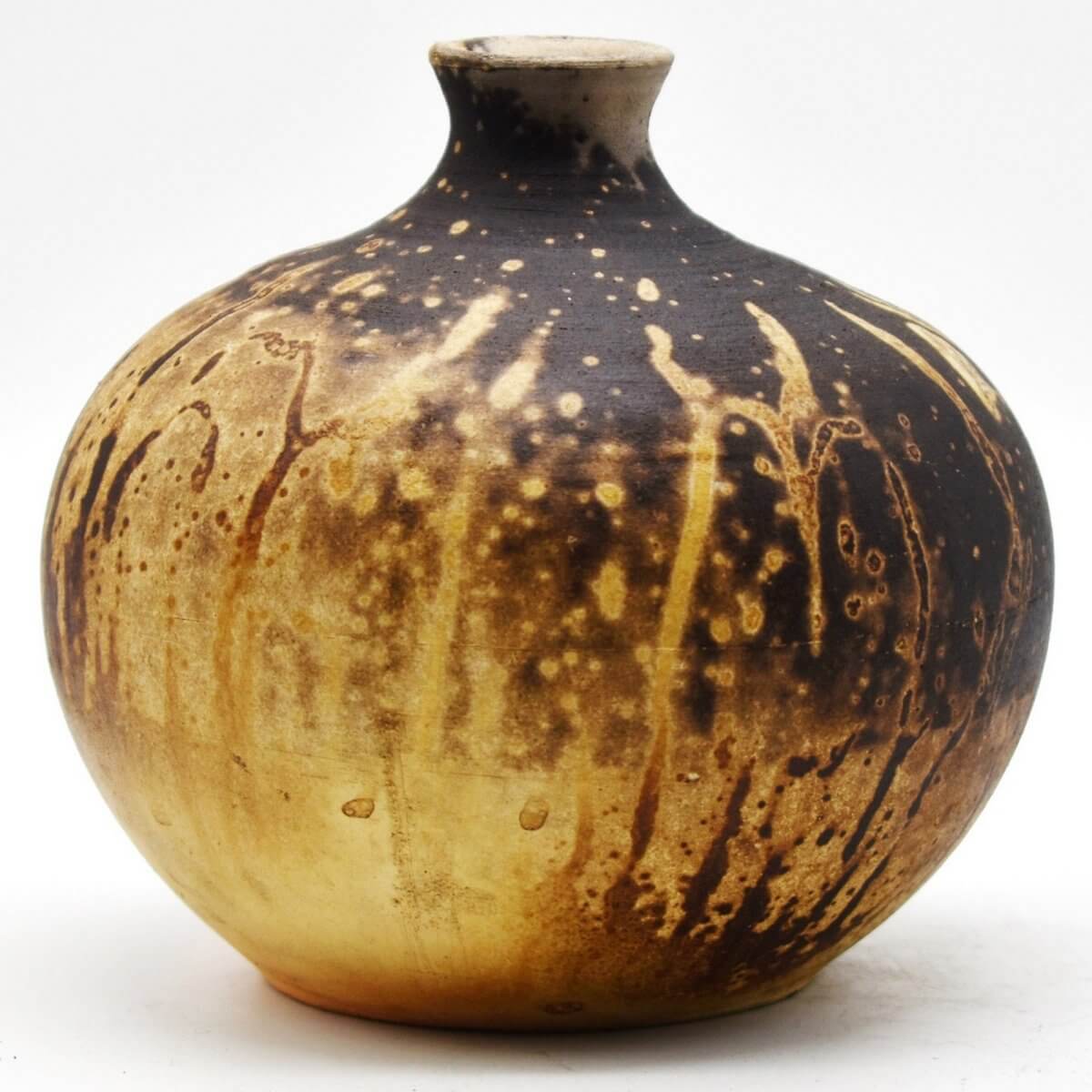 Obvara vase with yellow-green sigillata deals Nov21-RV1