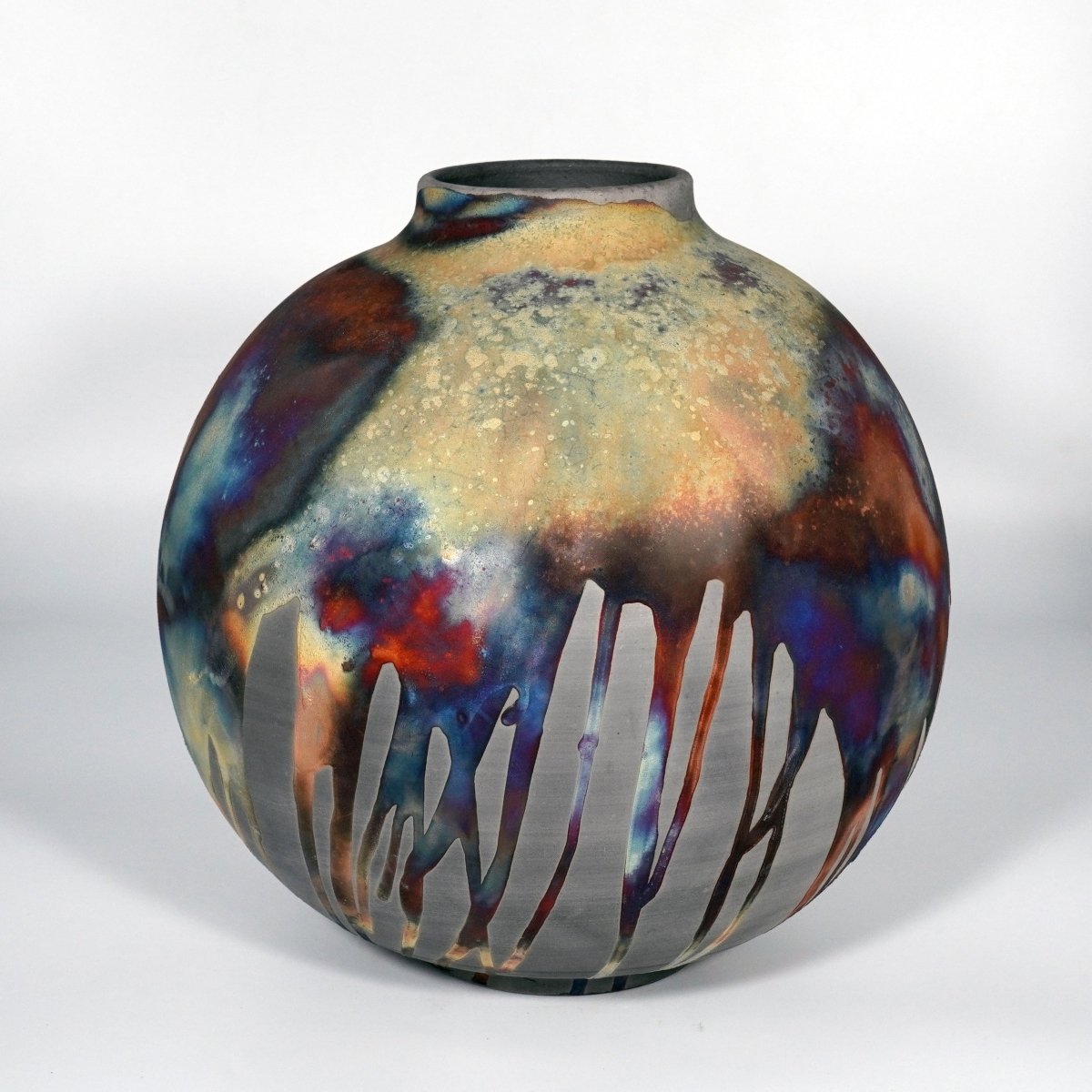 RAAQUU Large Globe Ceramic Vase Carbon Copper S/N0000874 11" Raku Pottery - RAAQUU